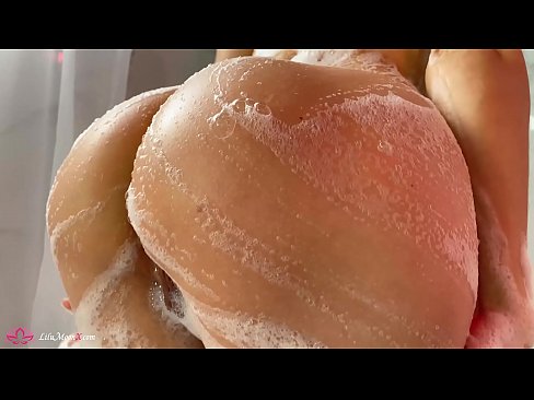 ❤️ Brunette Masturbates obo pẹlu Vibrator to Intense Orgasm ni Shower ❤️❌  si wa ﹏
